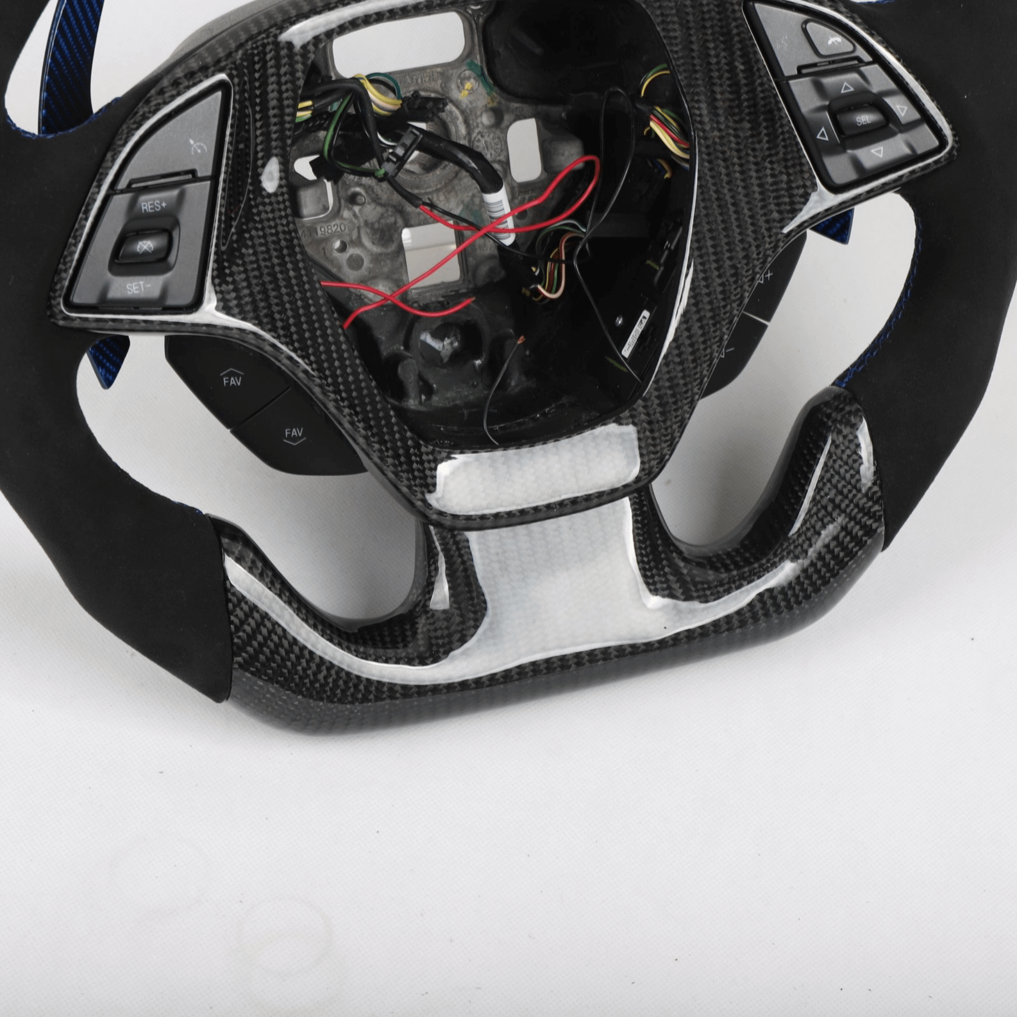 Carbon Clutch Camaro 2016+ Custom Carbon Fiber Steering Wheel