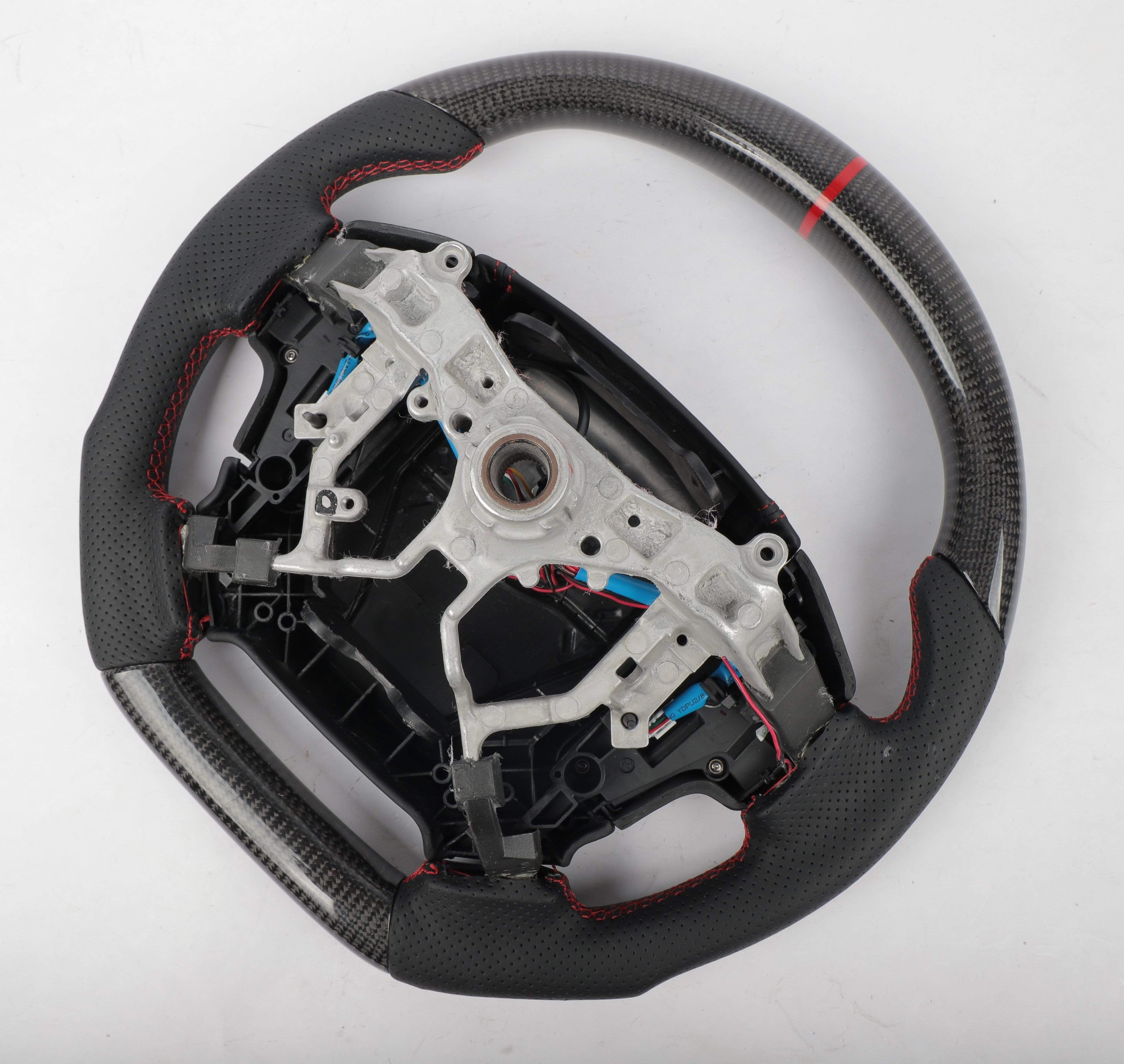 Carbon Clutch Carbon Fiber Steering Wheel 2008-2012 Toyota Land Cruiser Custom Carbon Fiber Steering Wheel (Aftermarket)